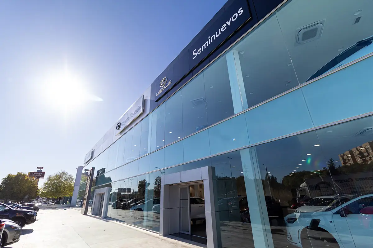 concesionario lexus sevilla